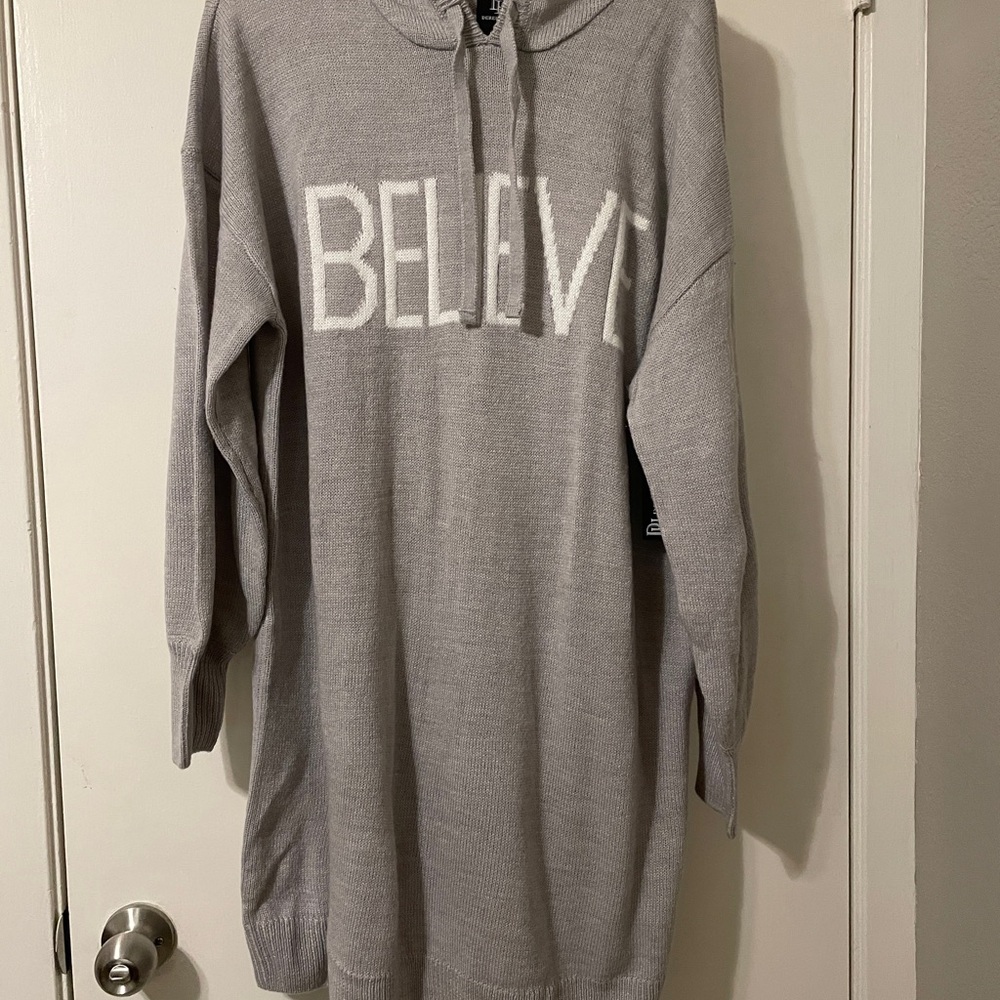 Derek Heart Light Gray Knit Hoodie